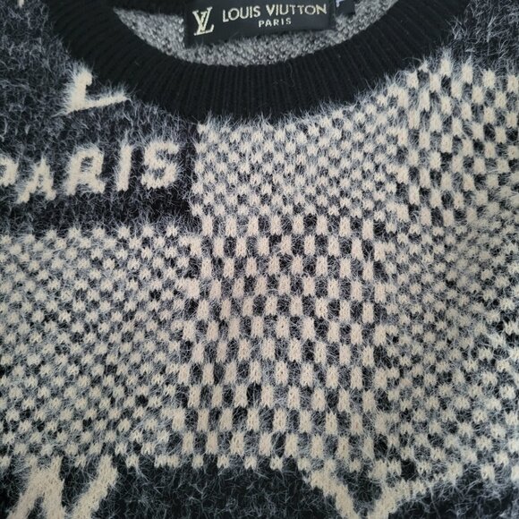Louis Vuitton Sweater - Picture 2 of 9